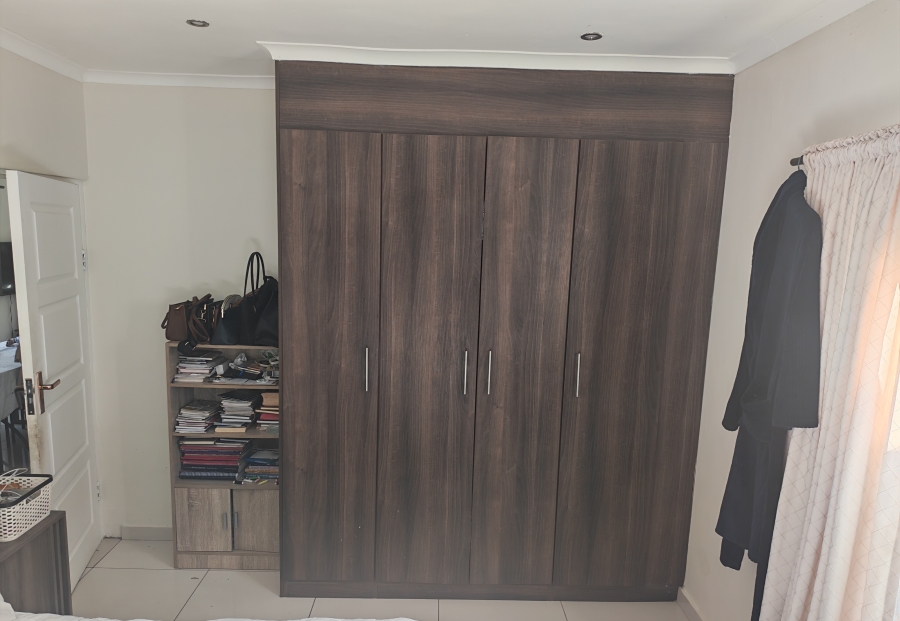 4 Bedroom Property for Sale in Broadlands Village Western Cape